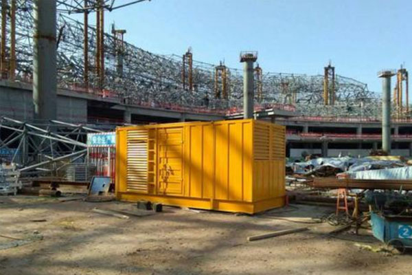 内丘发电机出租如何判断空气滤清器是否需要更换？