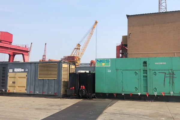 内丘发电机出租空气滤清器的清洁频率是多少？
